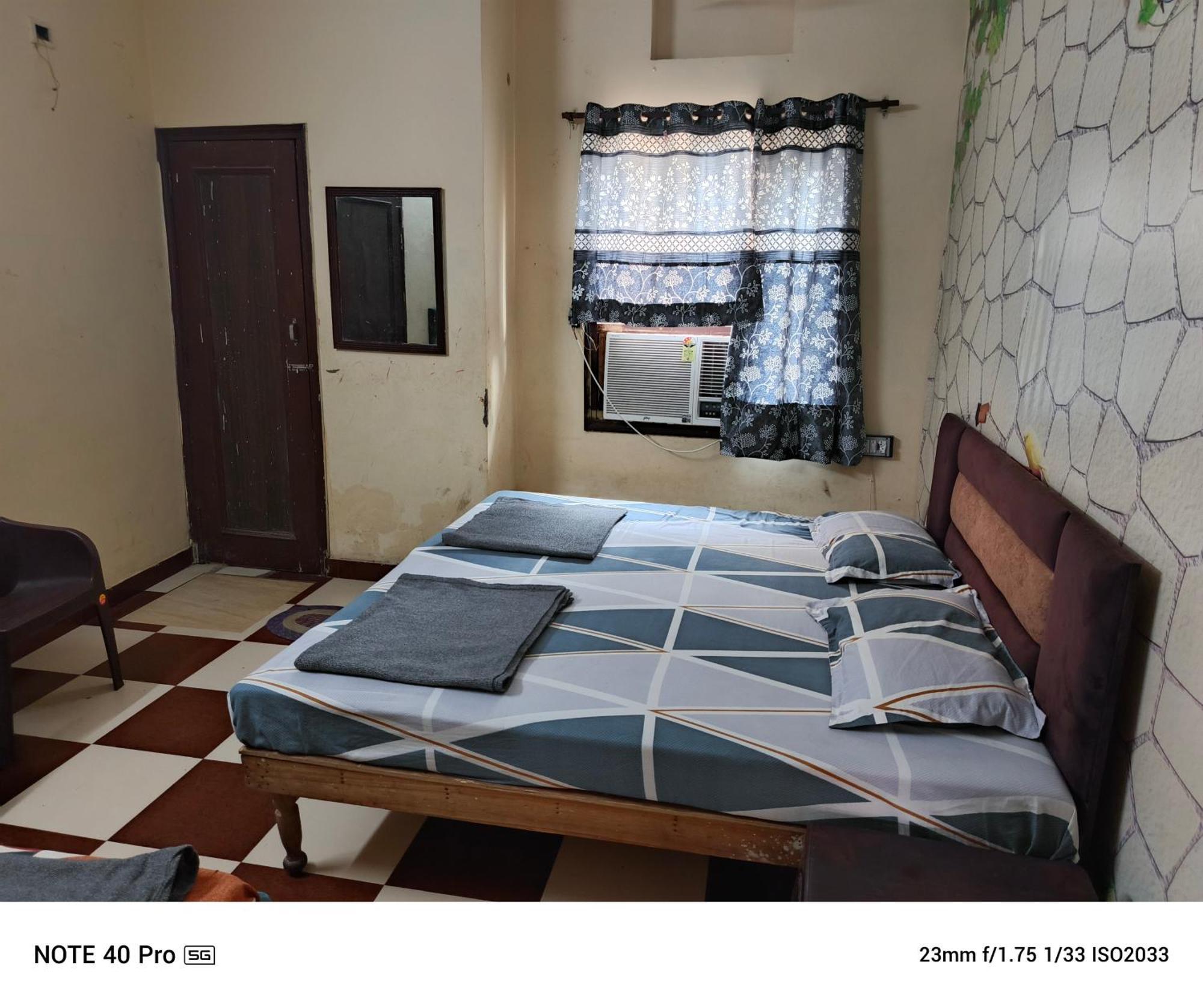 Mj Chawla Homestay Double Bed Attached Bathroom Room 암리차르 외부 사진